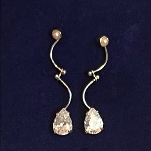 CRYSTAL 1” DROP EARRINGS